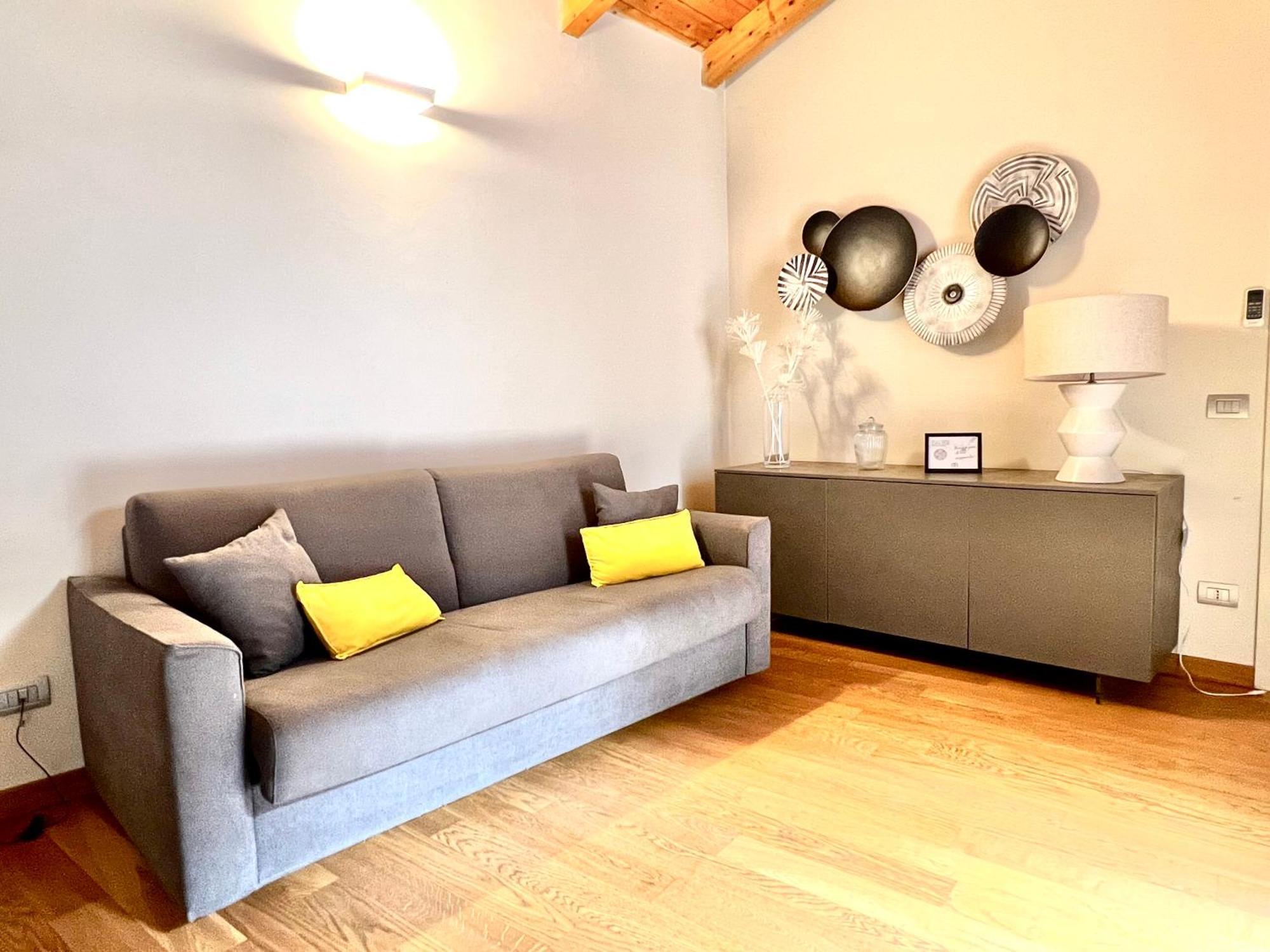 Ferienwohnung Comecasa Cavour Asti Exterior foto